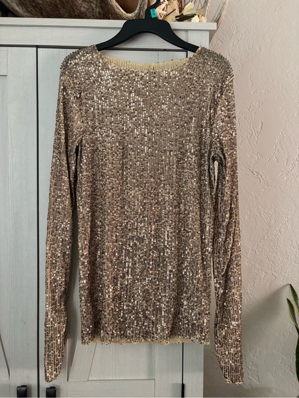 Free People Intimately Top Womens XS Gold Rush Long Sleeve Sequin Shiny - Picture 3 of 9